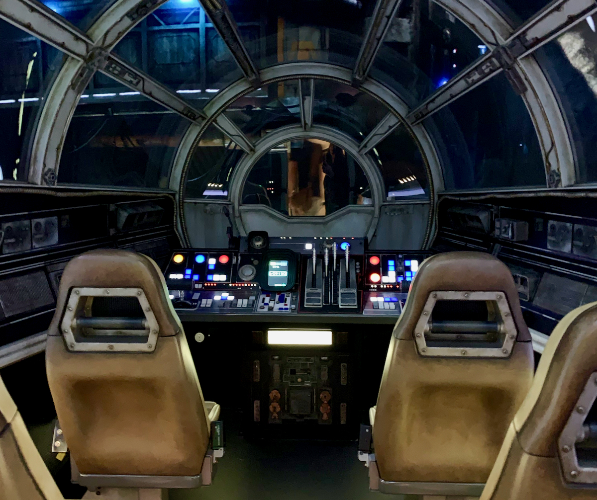 Star Wars: Galaxy's Edge Guide At Disneyland - Gather Lemons