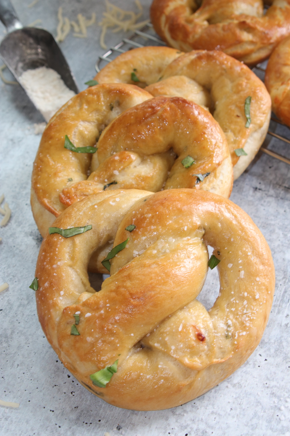 Homemade Pretzels Stuffed with Mozzarella