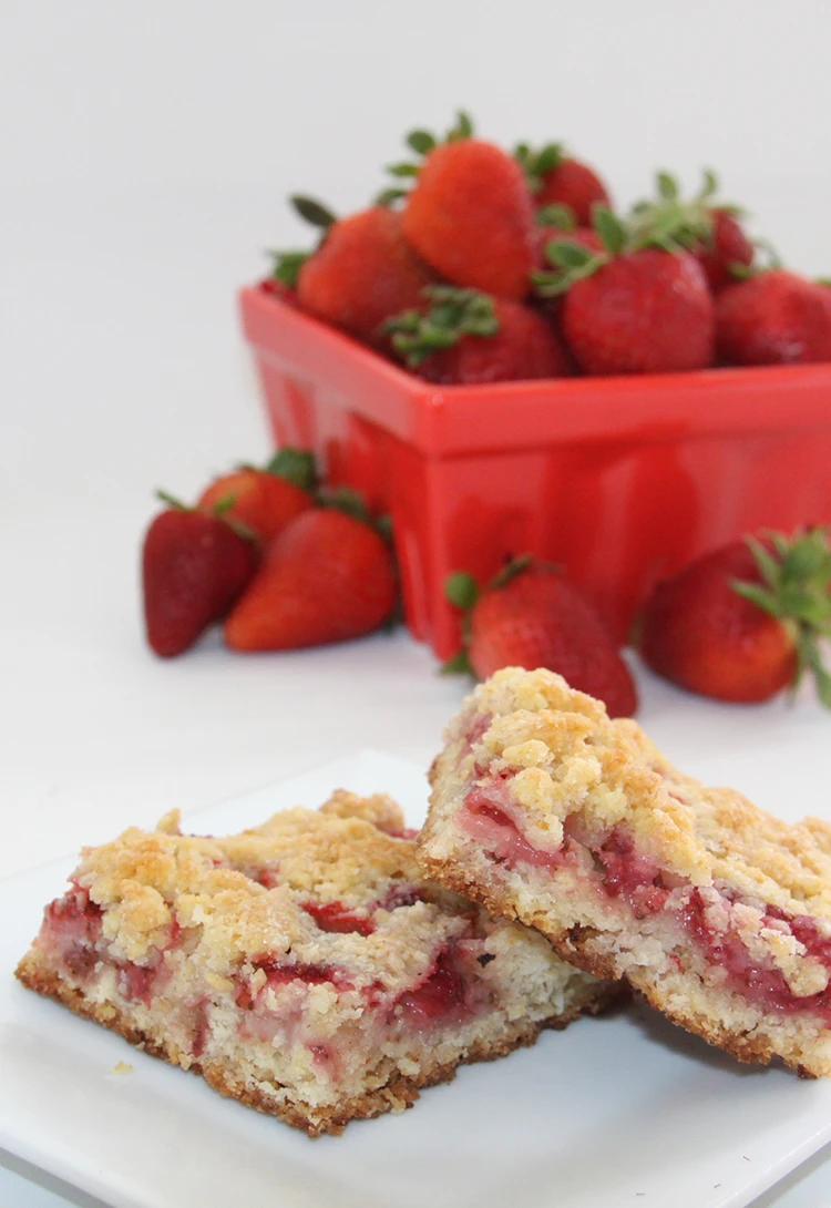 Strawberry Crumb Bars