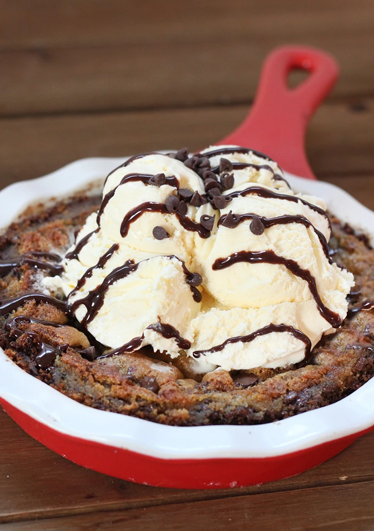 Chocolate Chip Cookie Skillet