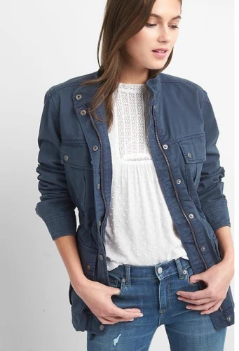 Great One-Day Deals at Gap, Land’s End & Tarte Cosmetics