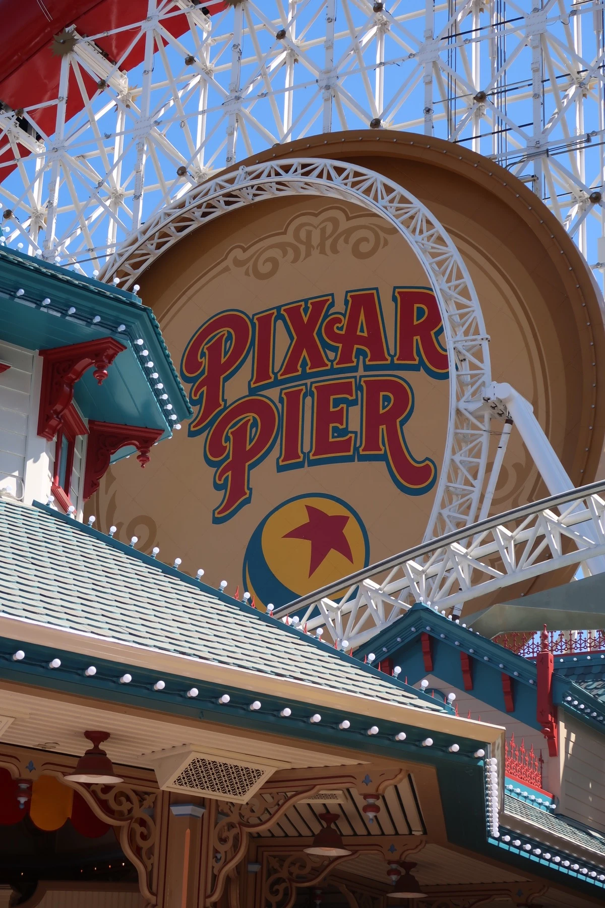 Complete Guide to Pixar Pier at the Disneyland Resort