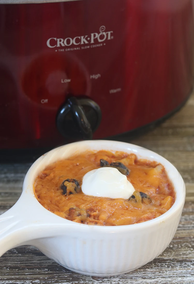 Slow Cooker Chicken Enchilada Casserole