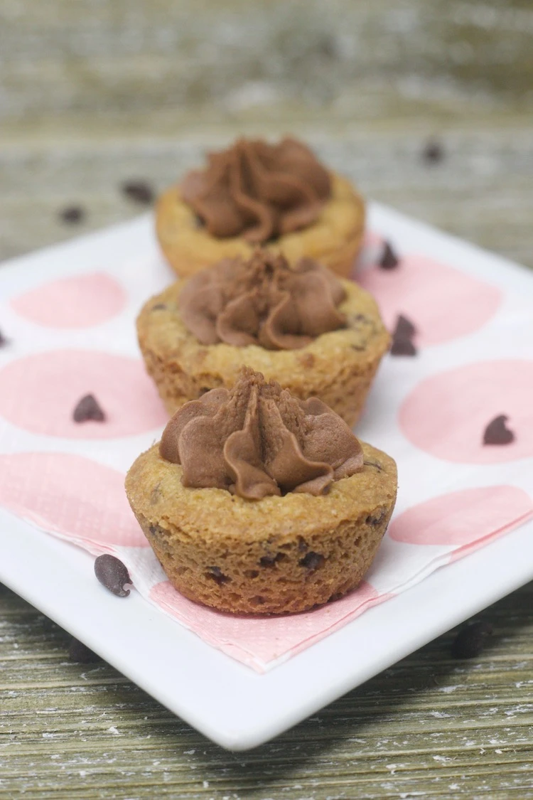 Chocolate Chip Cookie Cups