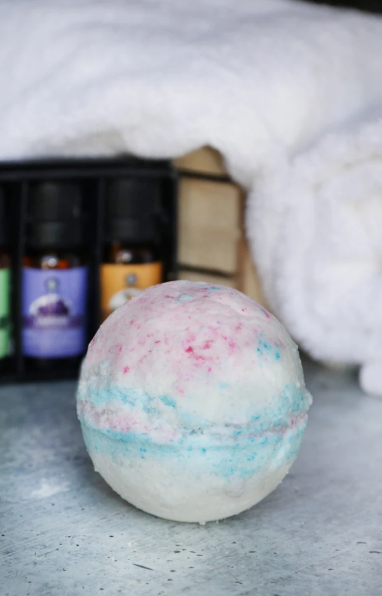Easy Homemade Bath Bombs