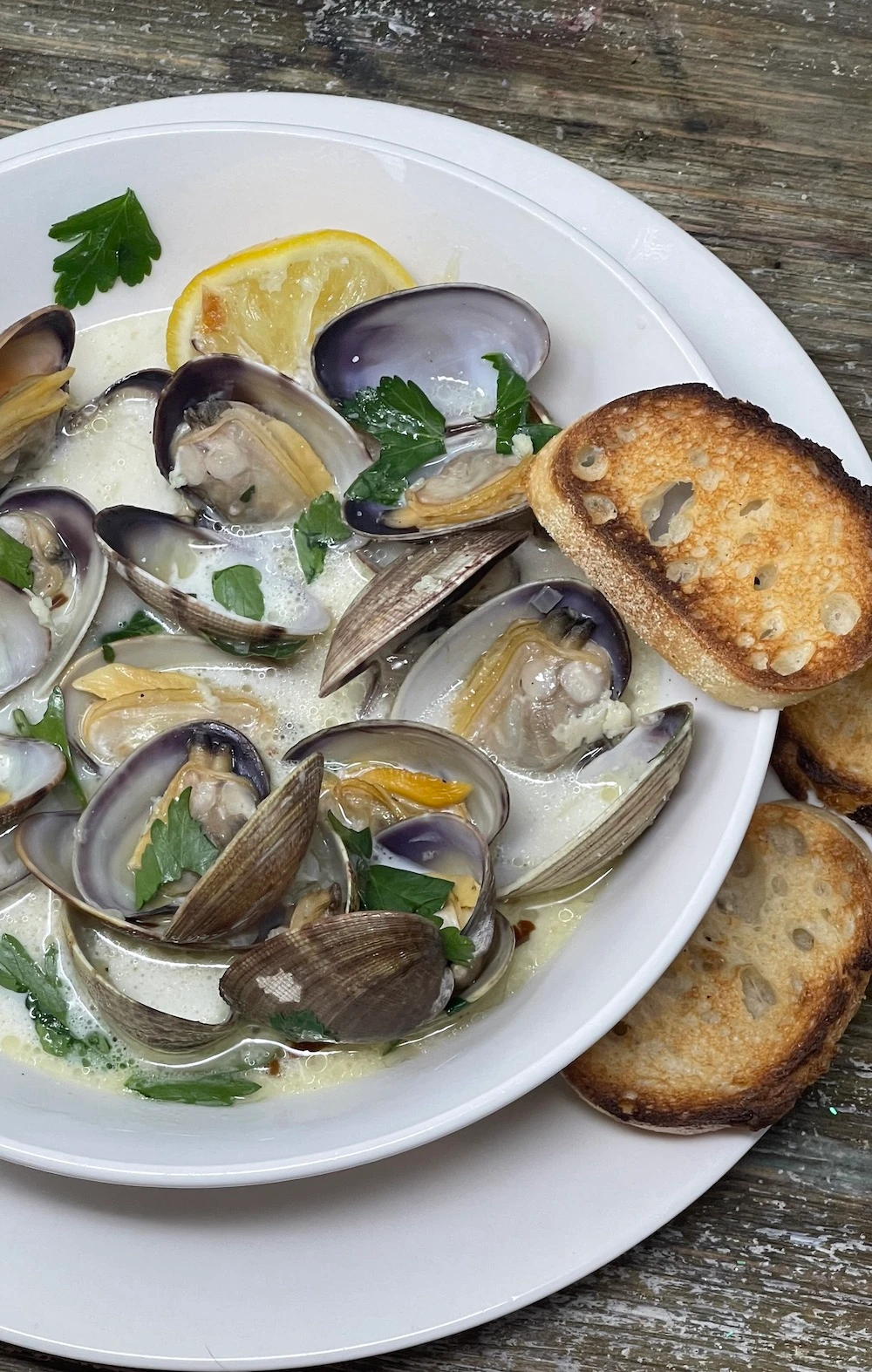 Butter Garlic Butter Steamed Clams