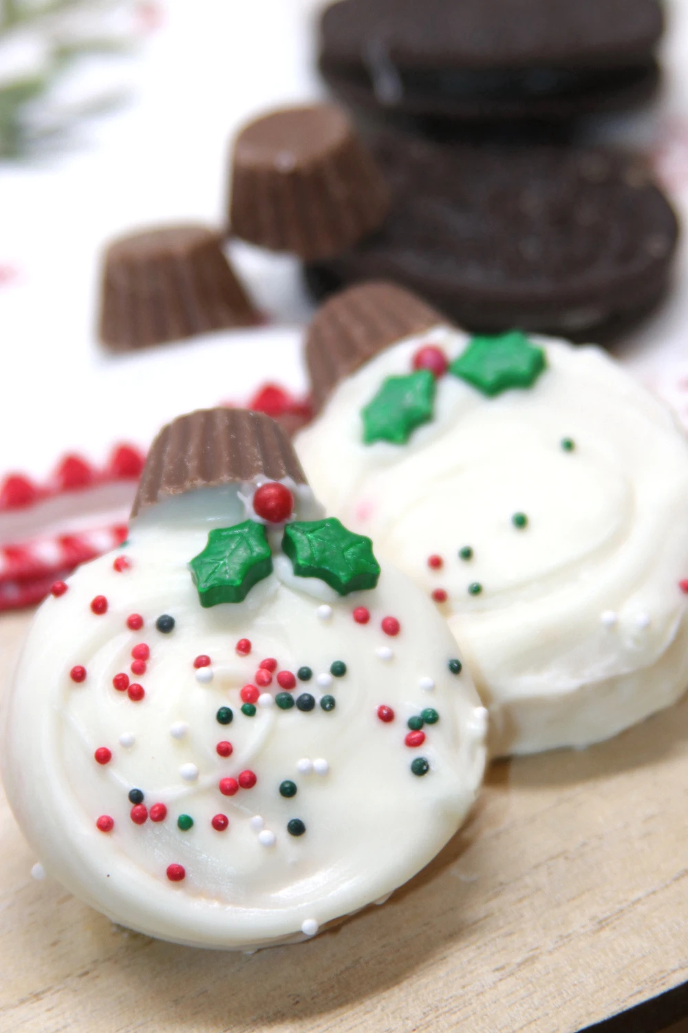 Holiday Oreo Ornaments