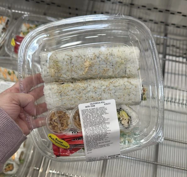 Titan Expandable Lunch Pack Only $14.99 at Costco (Keeps Food Fridge Cold  for 6 Hours!)